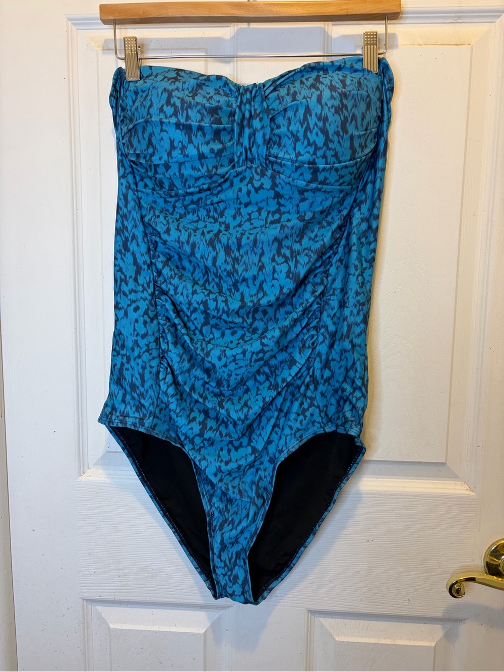 Strapless Turquoise Pattern One-Piece Swimsuit With Strap (not pictured)